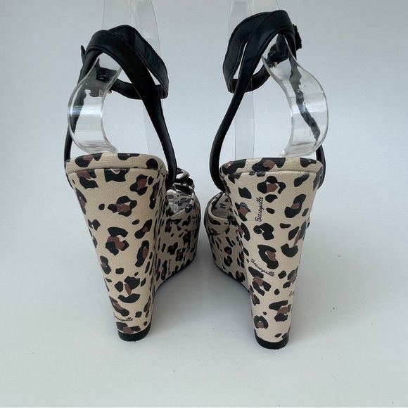 Betsey Johnson High Heels - Picture 10 of 10